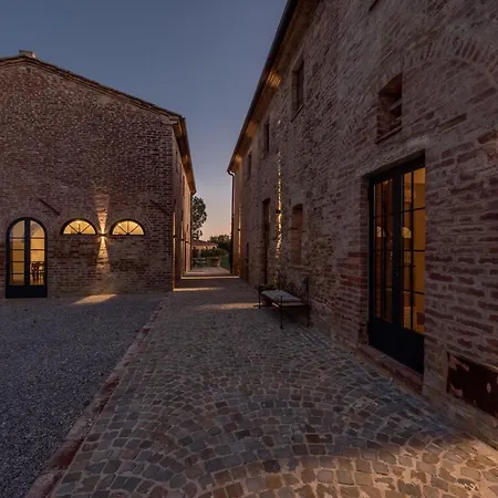 Podere Le Coppiole Farm stay *